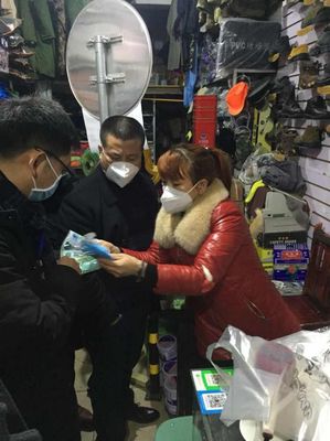 顶格处罚!违规举办宴席、哄抬口罩价格!这些商家遭起…